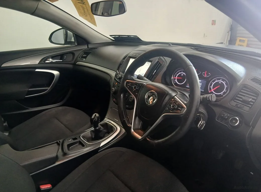 2017 Vauxhall Insignia – photo 12