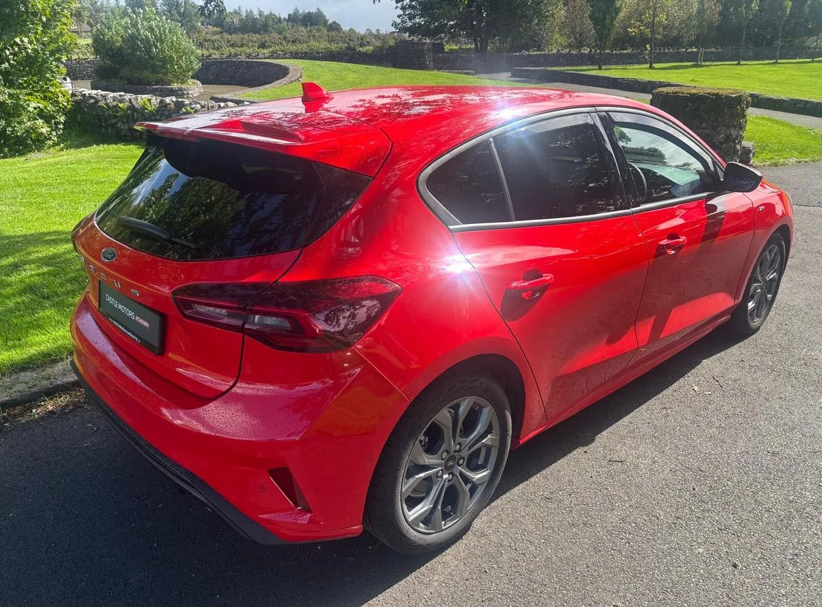2025 Ford Focus – photo 6