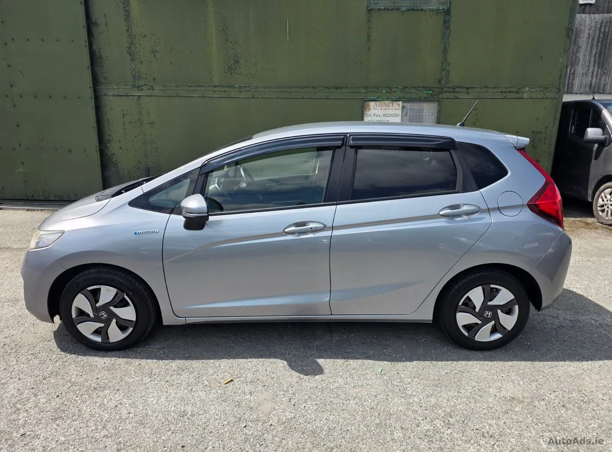 2014 Honda Fit – photo 4