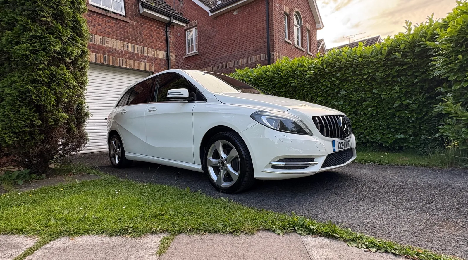 2013 Mercedes-Benz B180