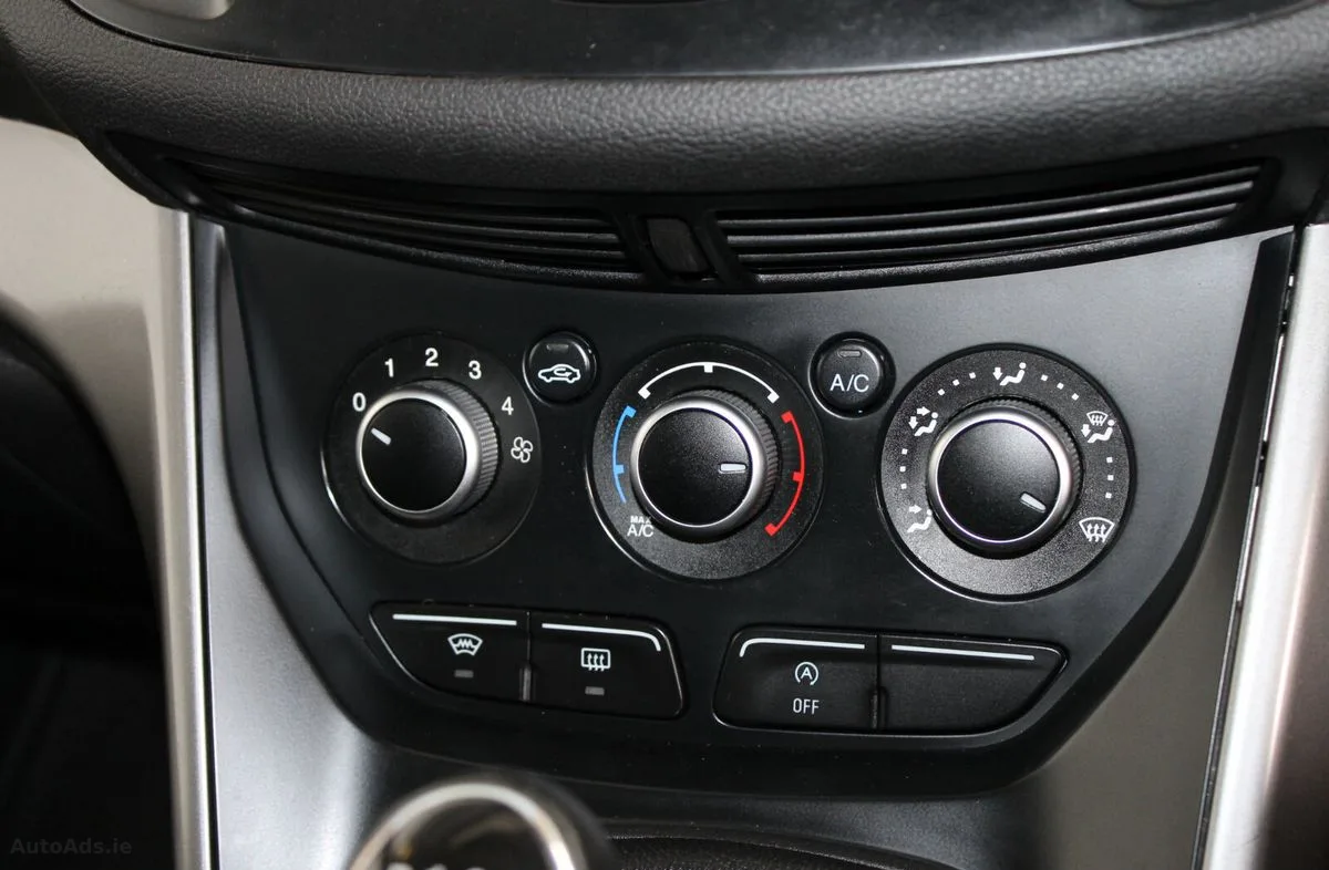 2015 Ford Kuga – photo 19