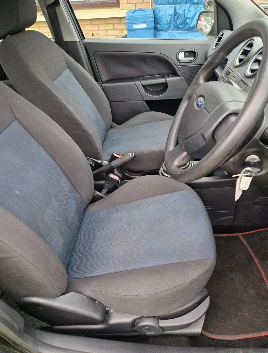 2006 Ford Fiesta – photo 8