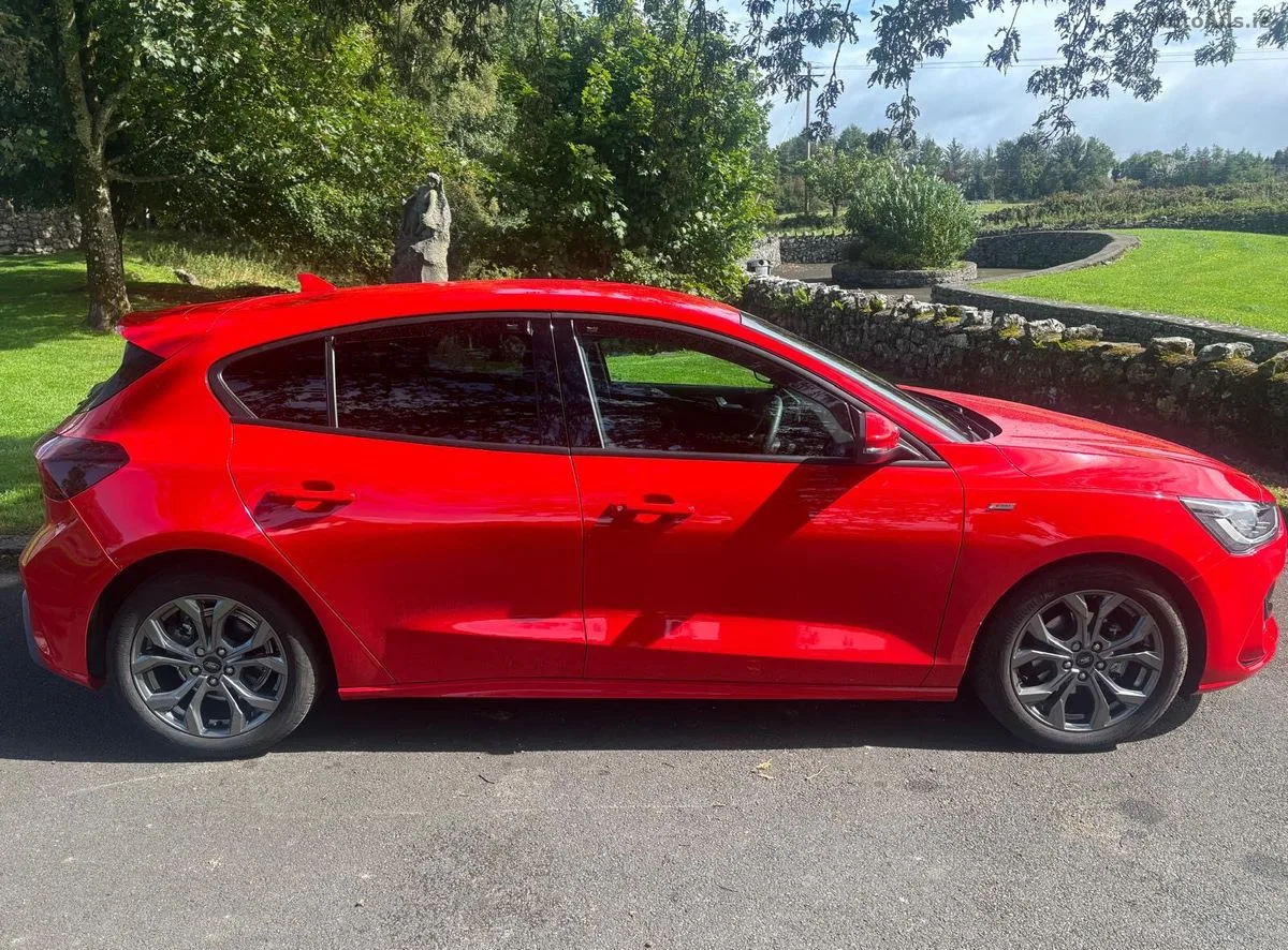 2025 Ford Focus – photo 5