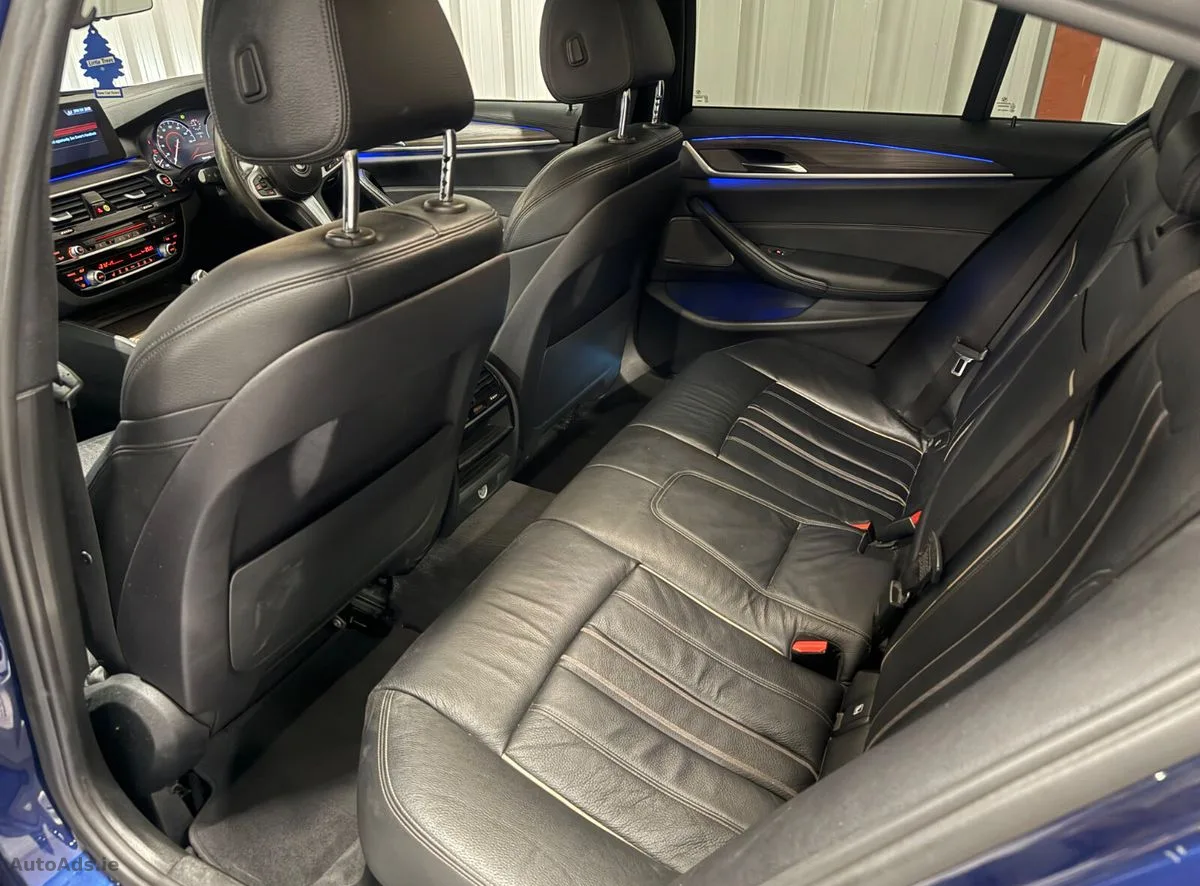 2017 BMW 5-Series – photo 13