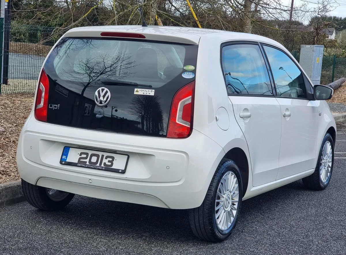 2013 Volkswagen up! – photo 2