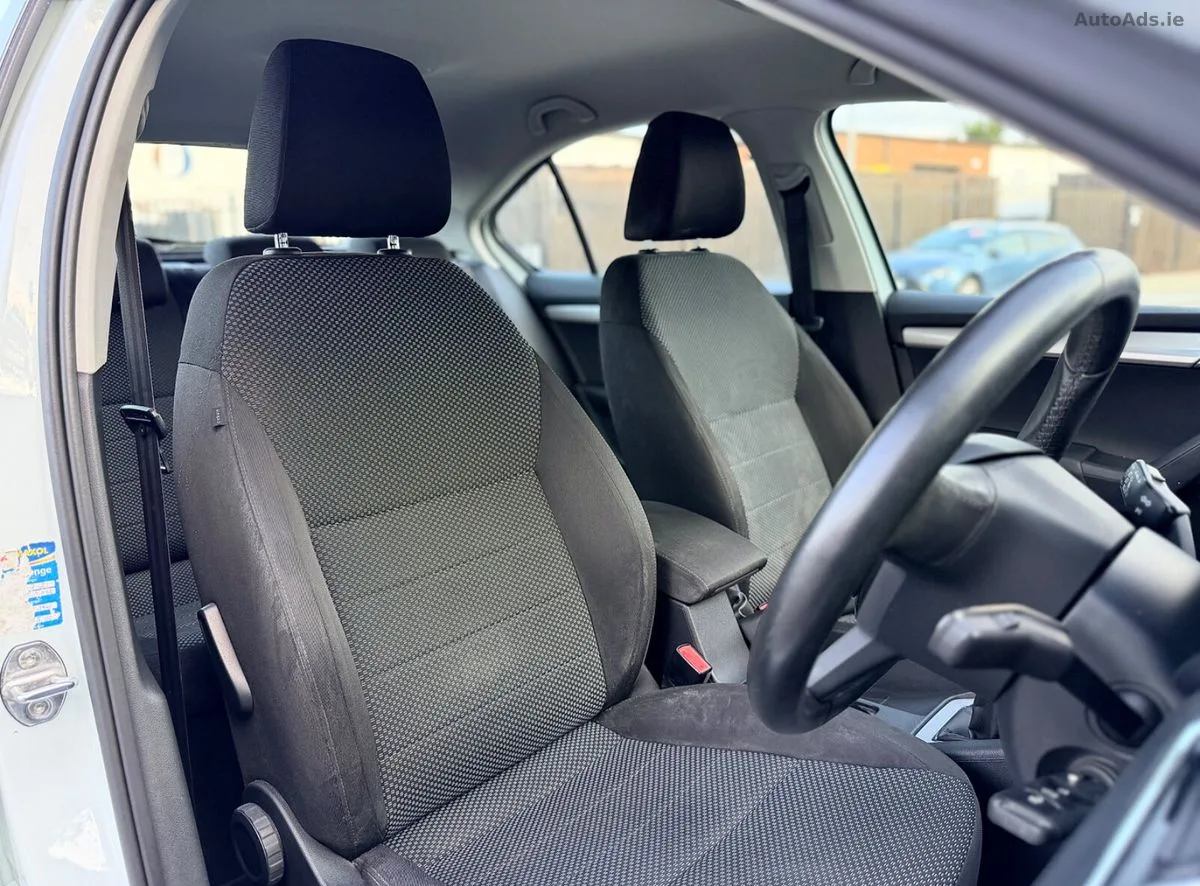 2016 Skoda Octavia – photo 18