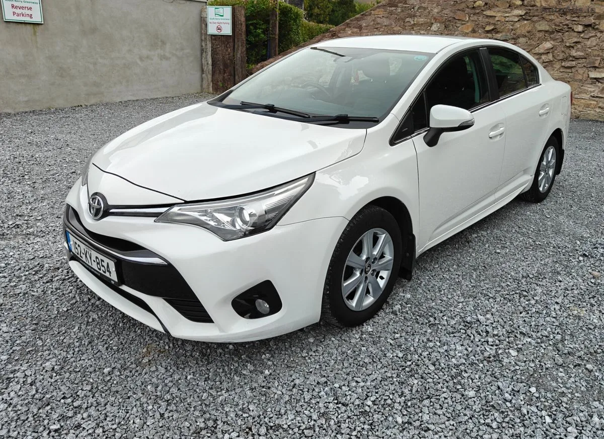 2015 Toyota Avensis – photo 4