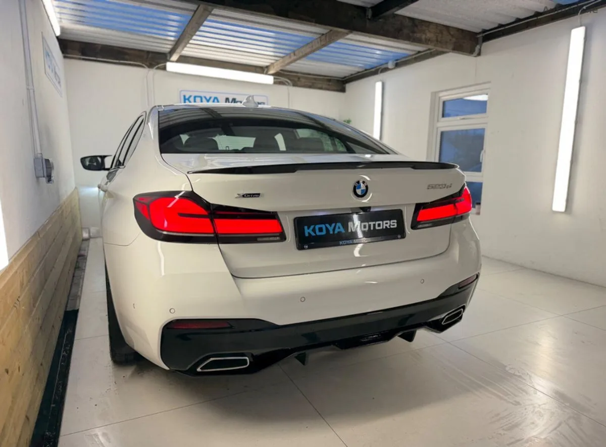 2021 BMW 5-Series – photo 15