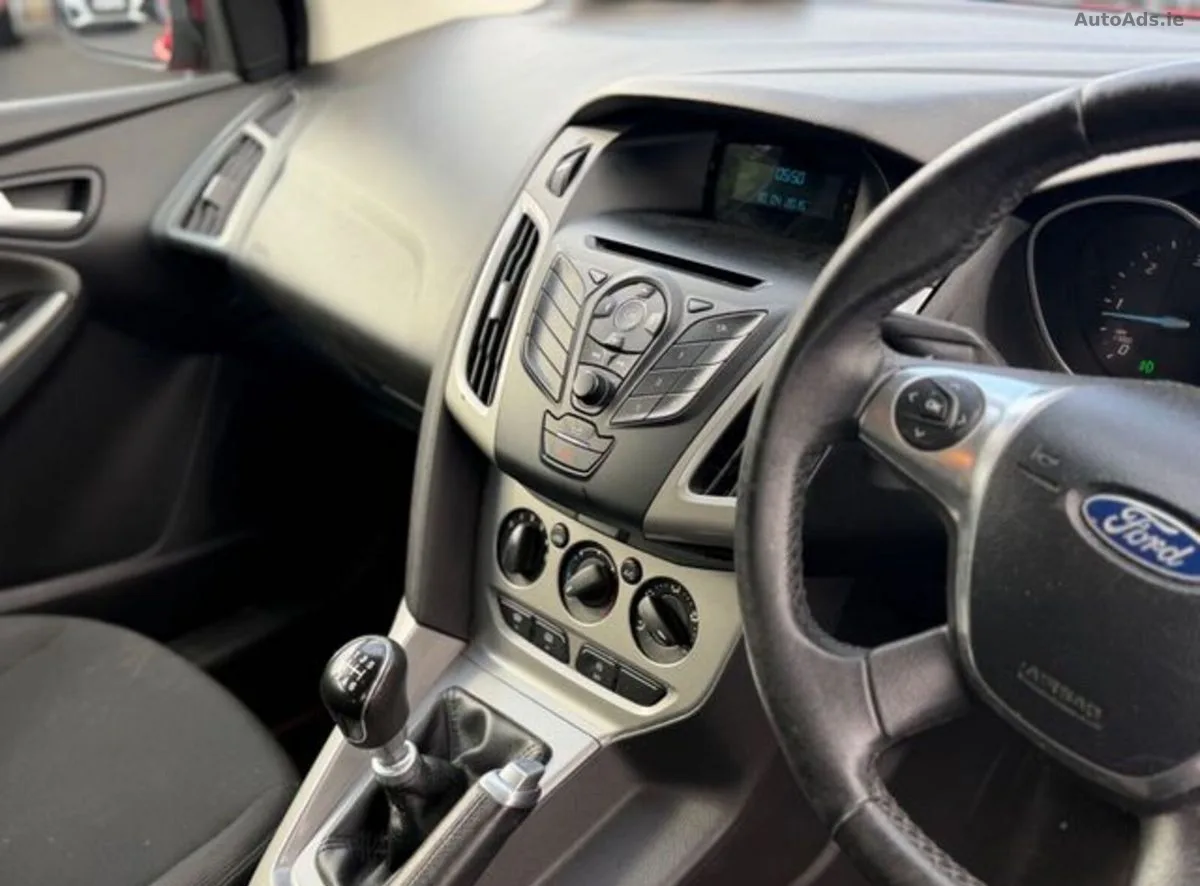 2013 Ford Focus – photo 8