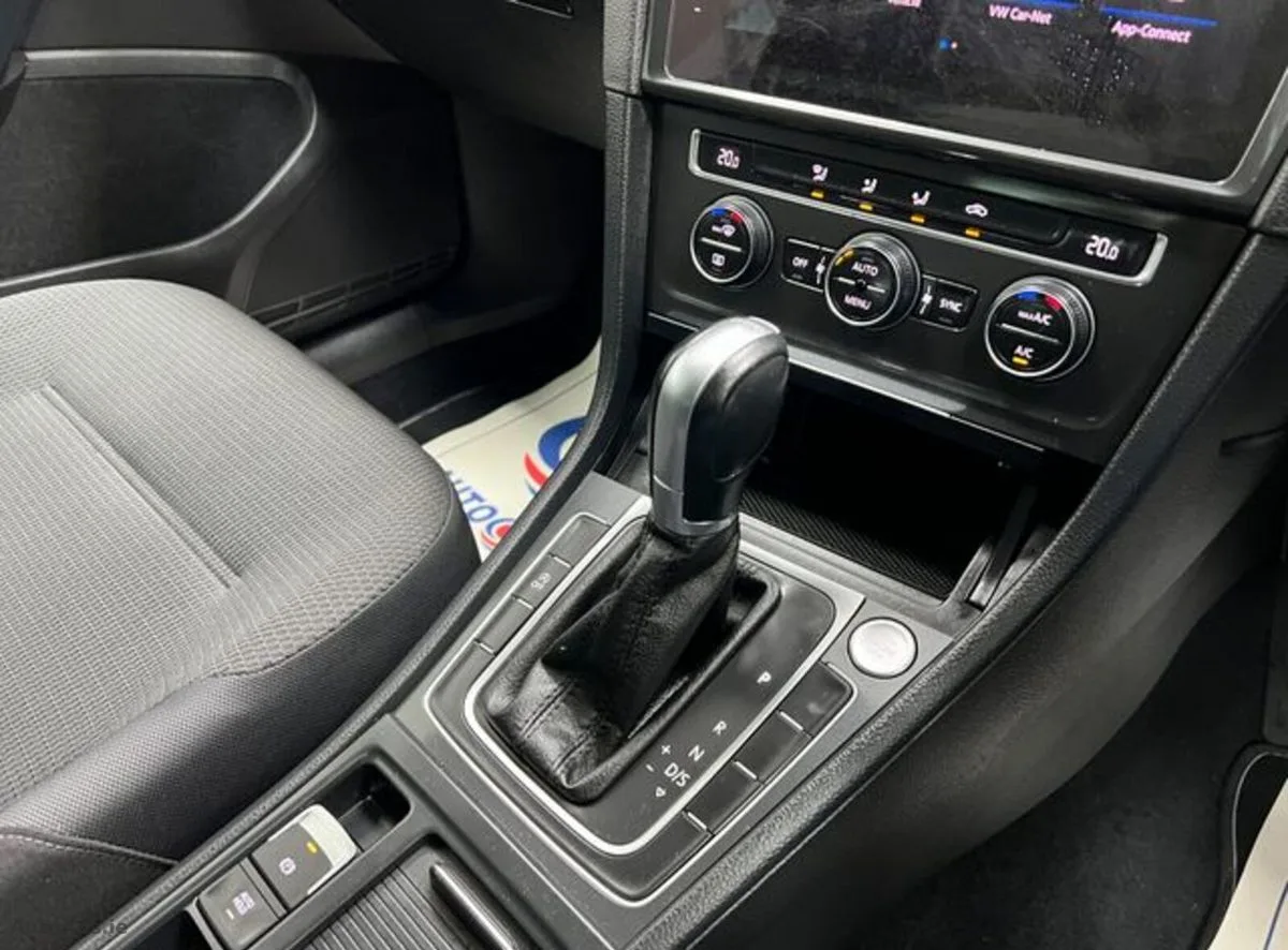2019 Volkswagen Golf – photo 20