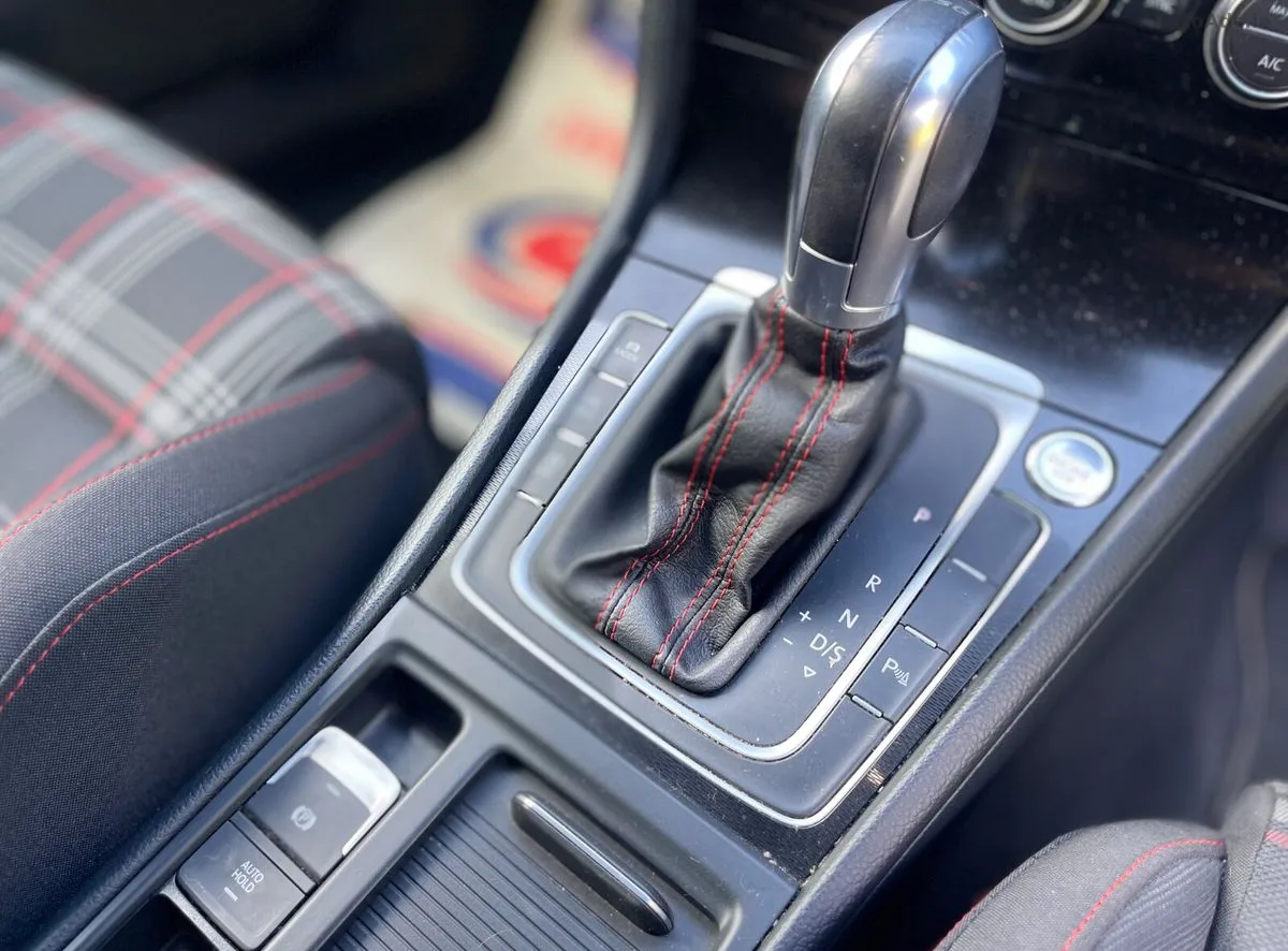 2015 Volkswagen Golf – photo 17
