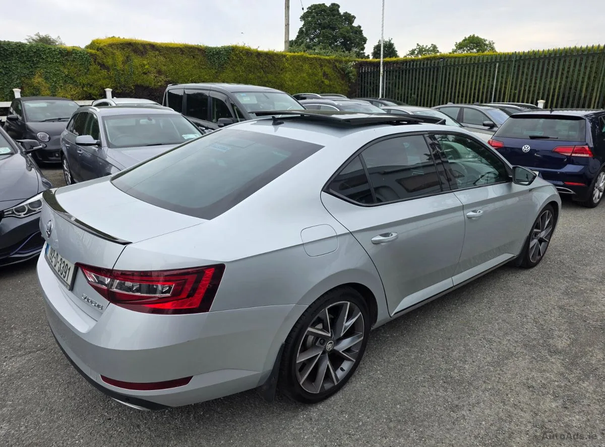 2019 Skoda Superb – photo 7