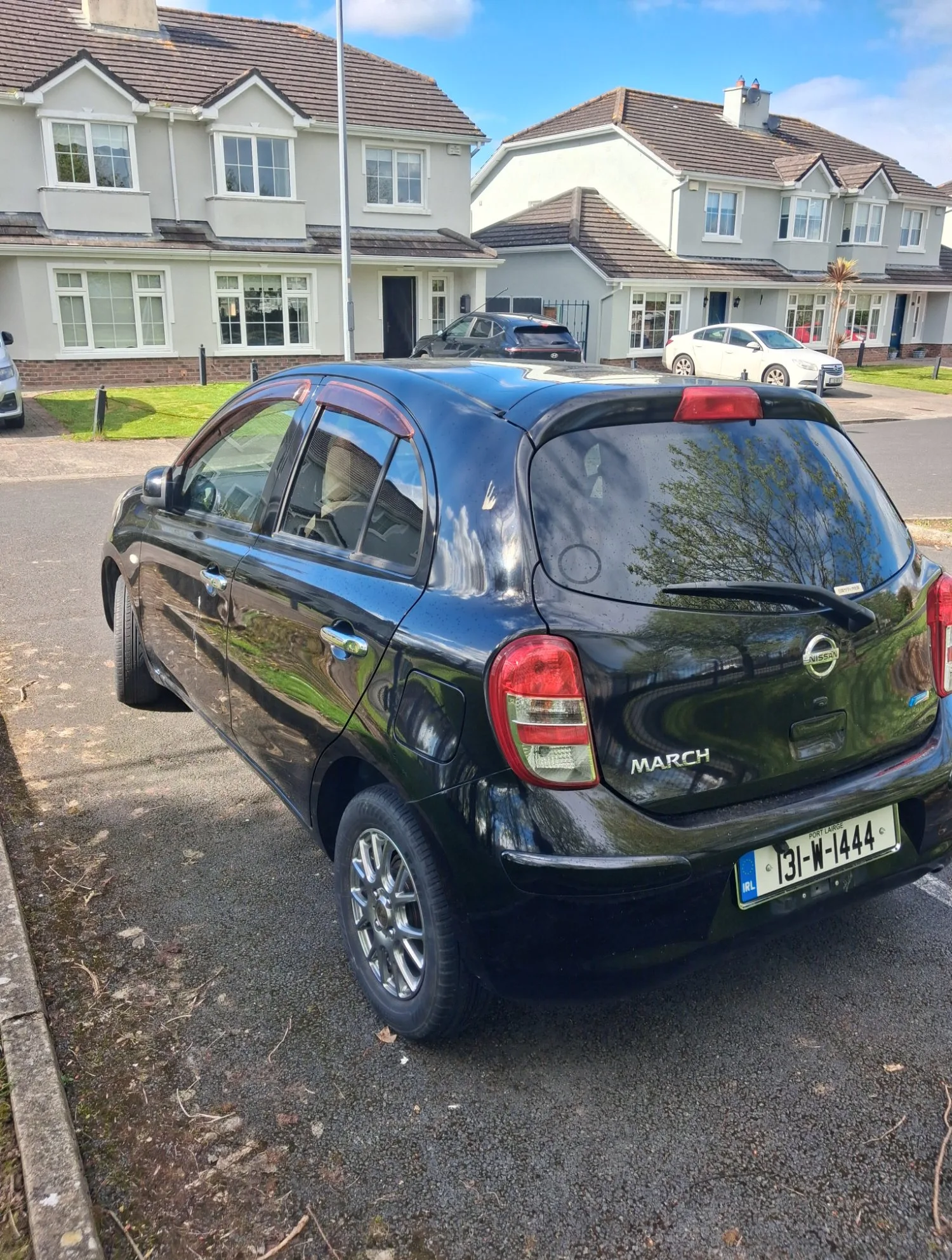 2013 Nissan March