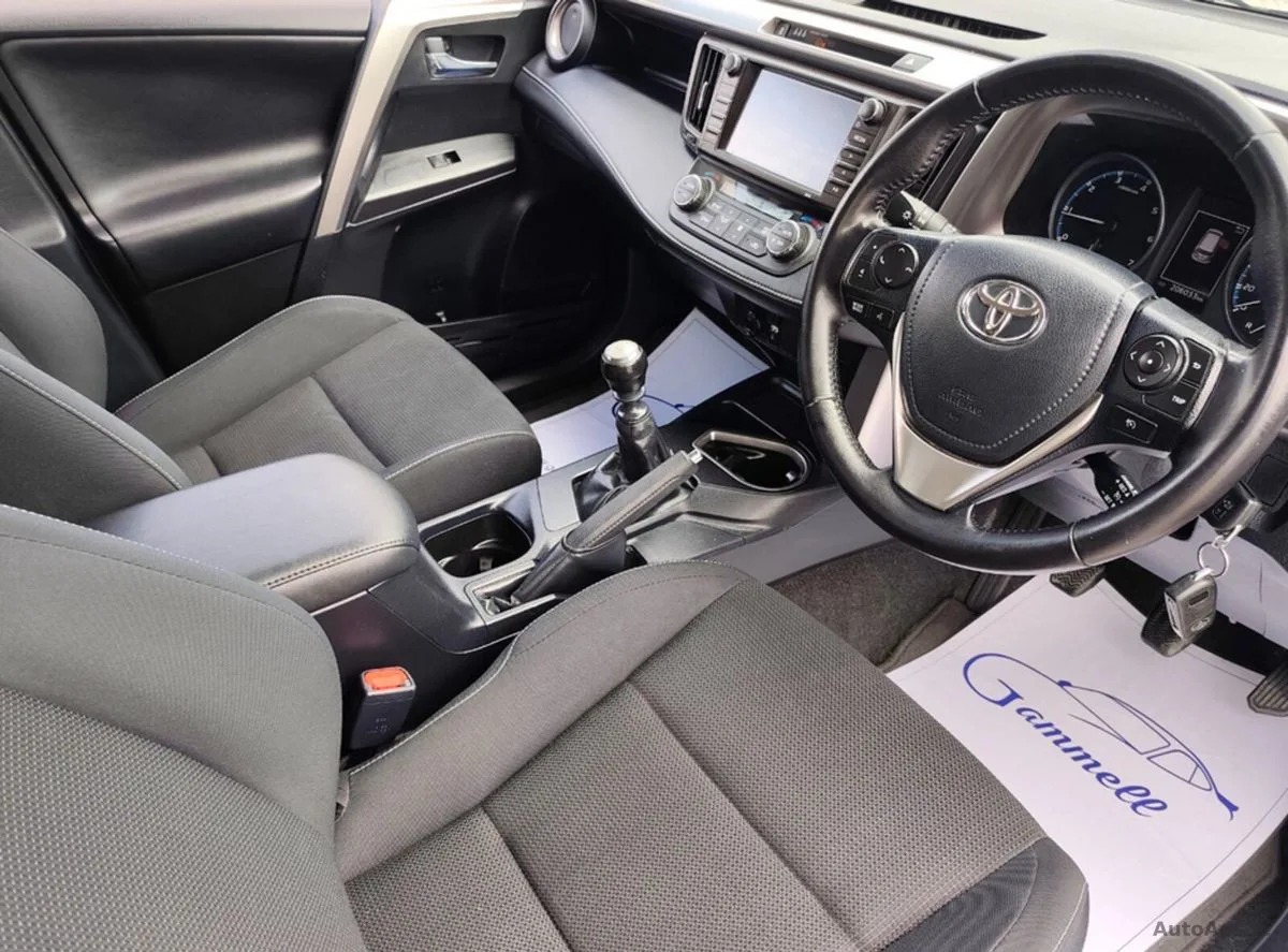2016 Toyota RAV4 – photo 7