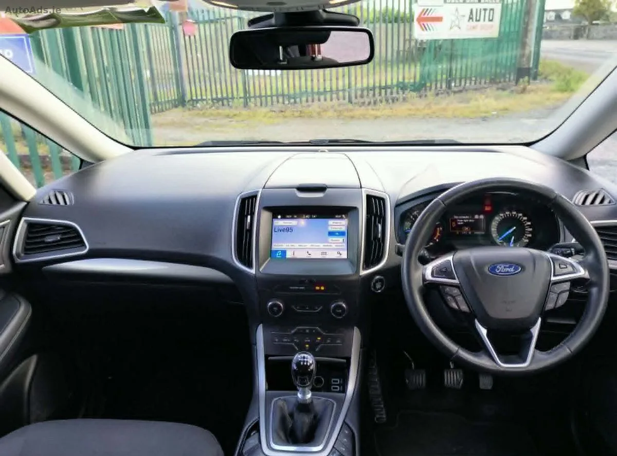 2017 Ford Galaxy – photo 10