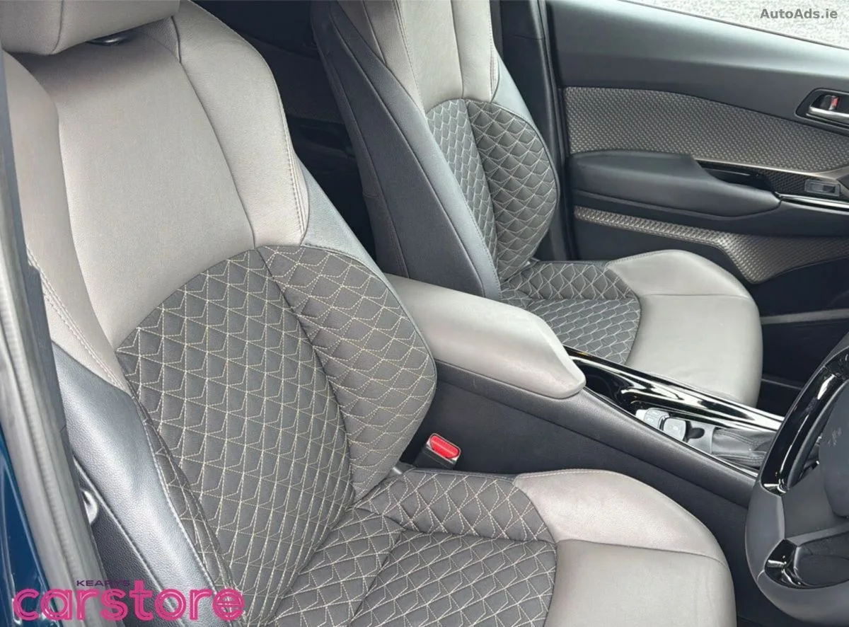 2023 Toyota C-HR – photo 12