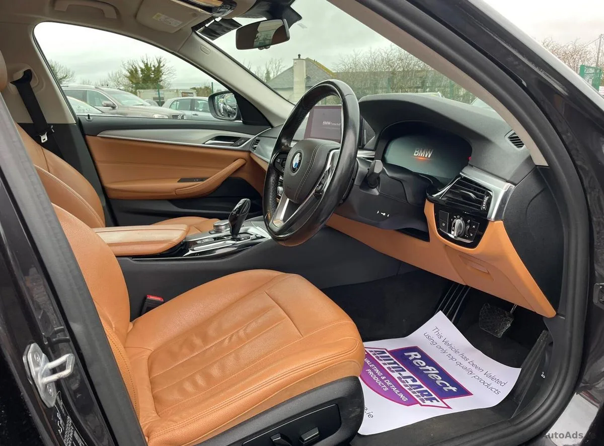 2019 BMW 5-Series – photo 11