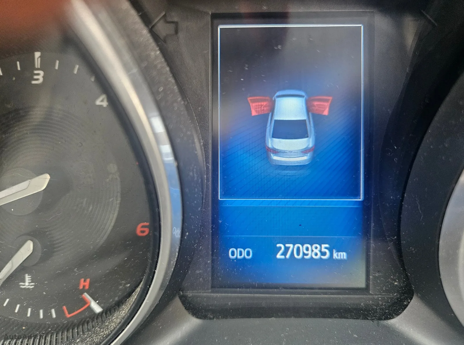 2017 Toyota Avensis – photo 3