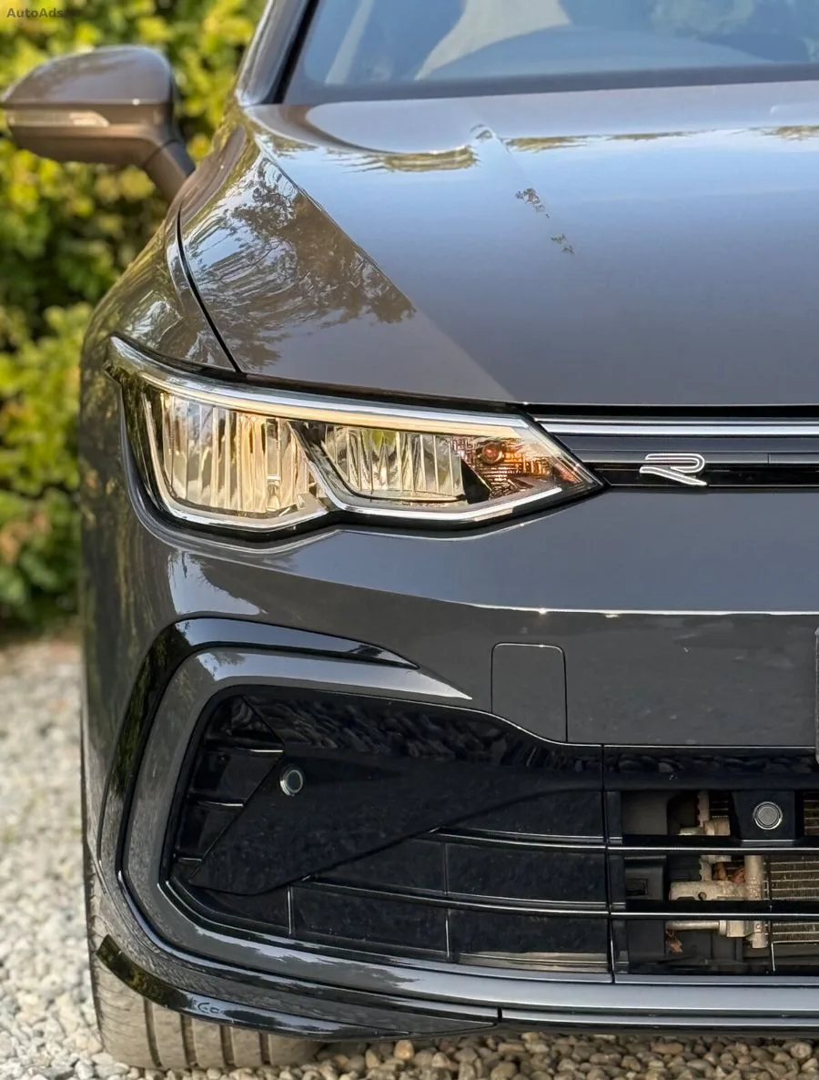 2023 Volkswagen Golf – photo 8