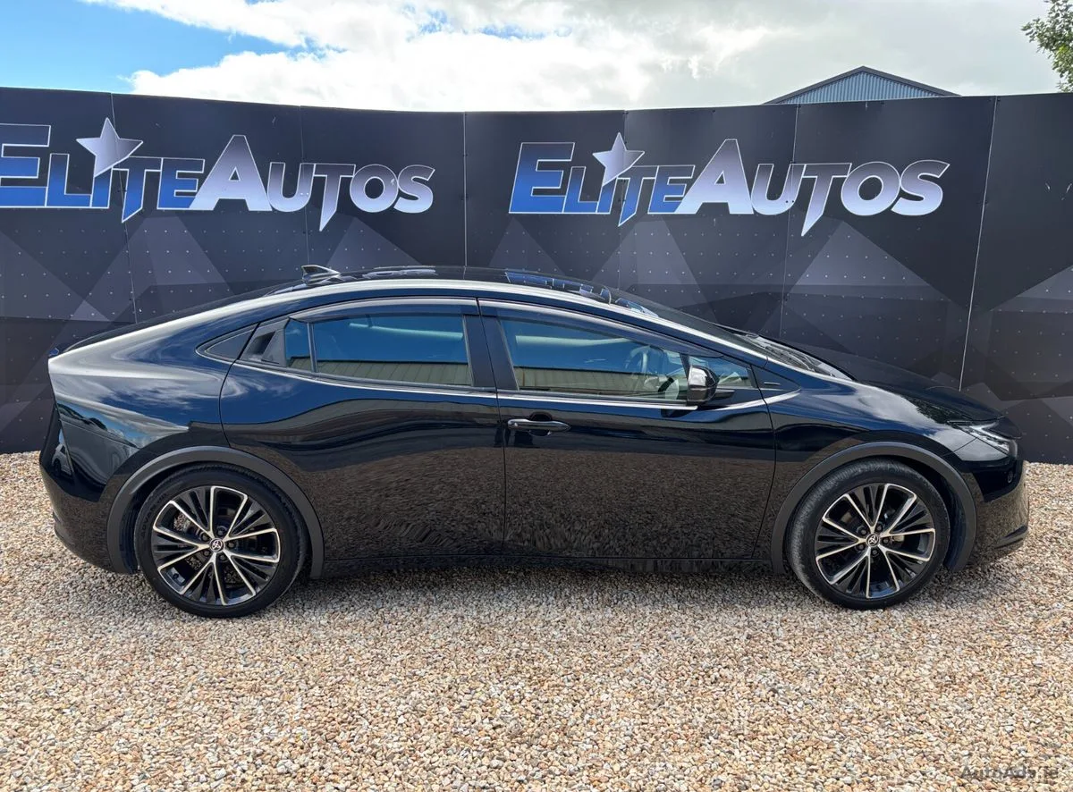 2023 Toyota Prius – photo 7