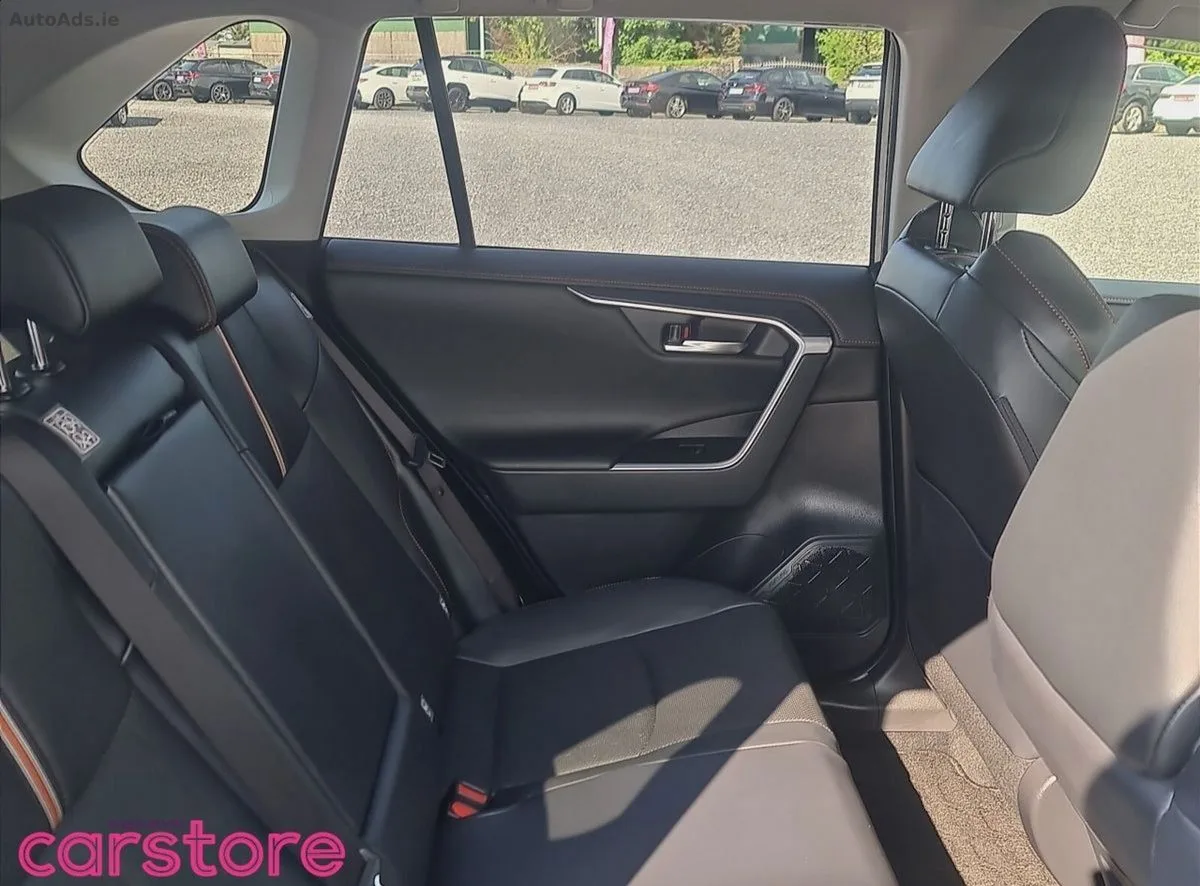 2023 Toyota RAV4 – photo 13