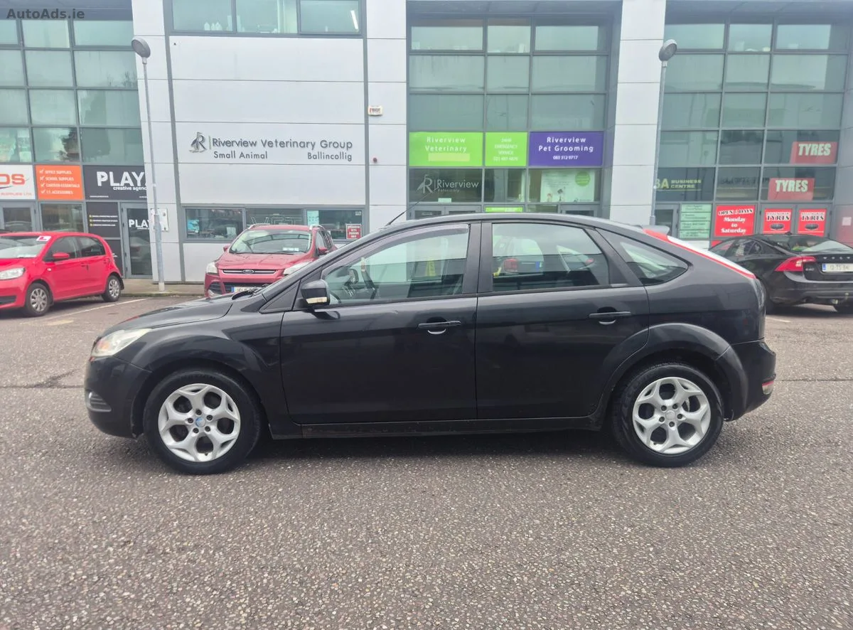 2011 Ford Focus – photo 4