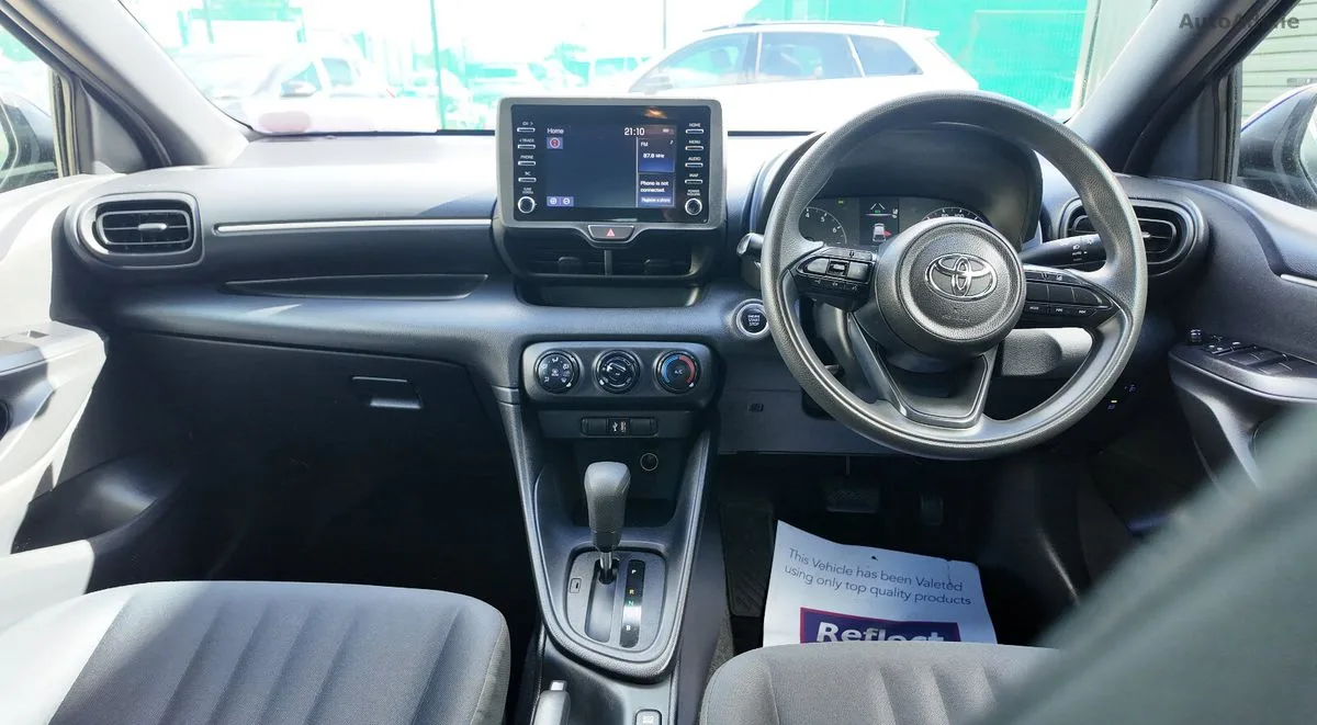 2022 Toyota Yaris – photo 10
