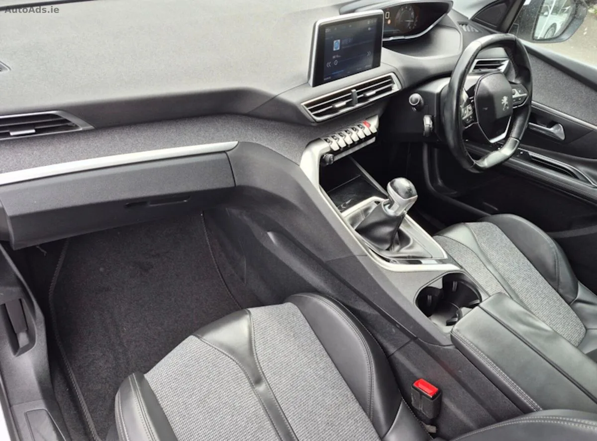 2018 Peugeot 3008 – photo 11