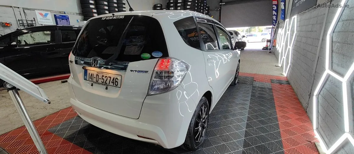 2014 Honda Fit – photo 8