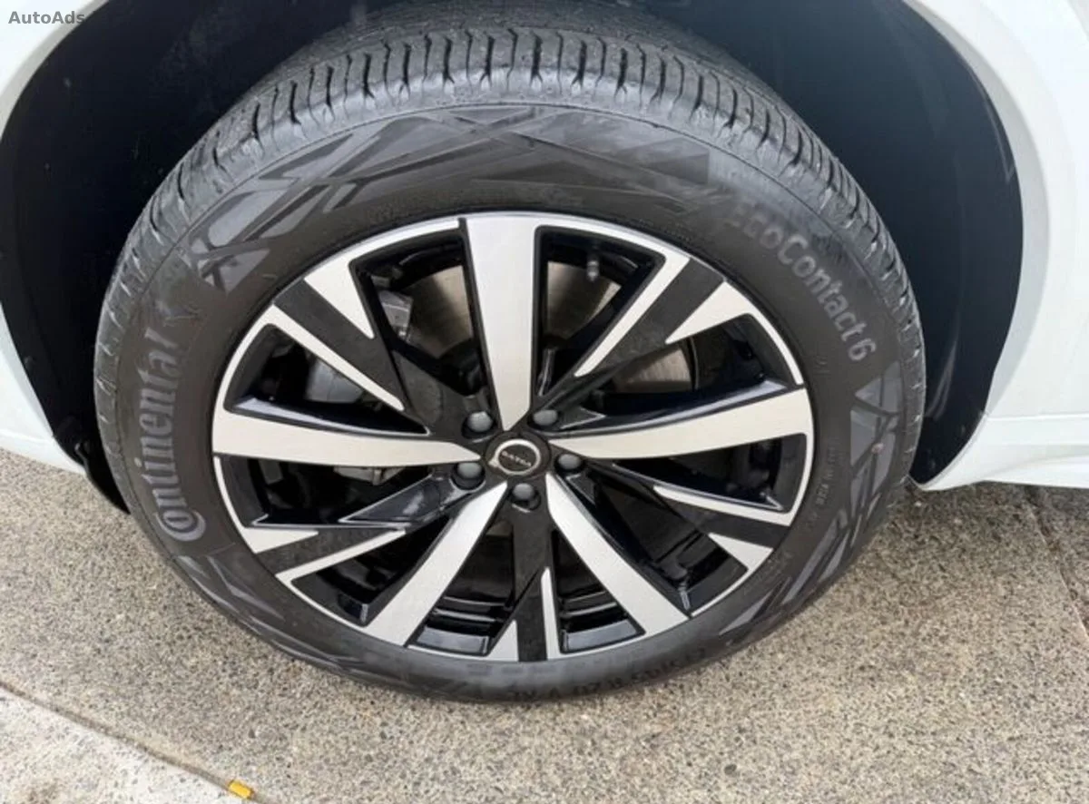 2026 Volvo XC90 – photo 12