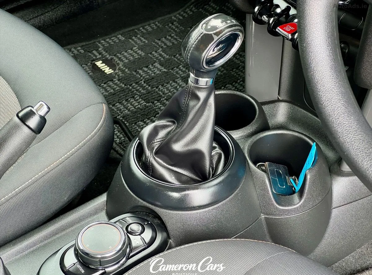 2015 Mini Cooper – photo 16