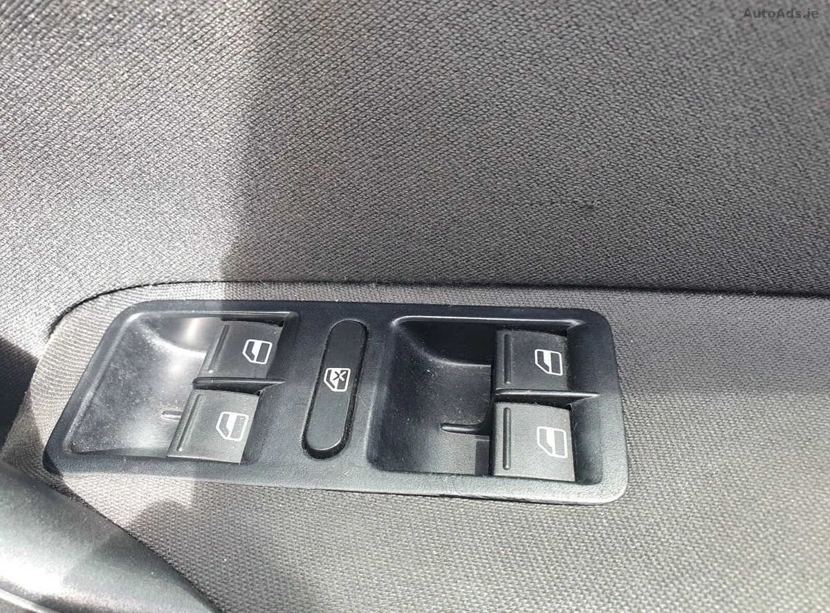 2013 Volkswagen Polo – photo 13