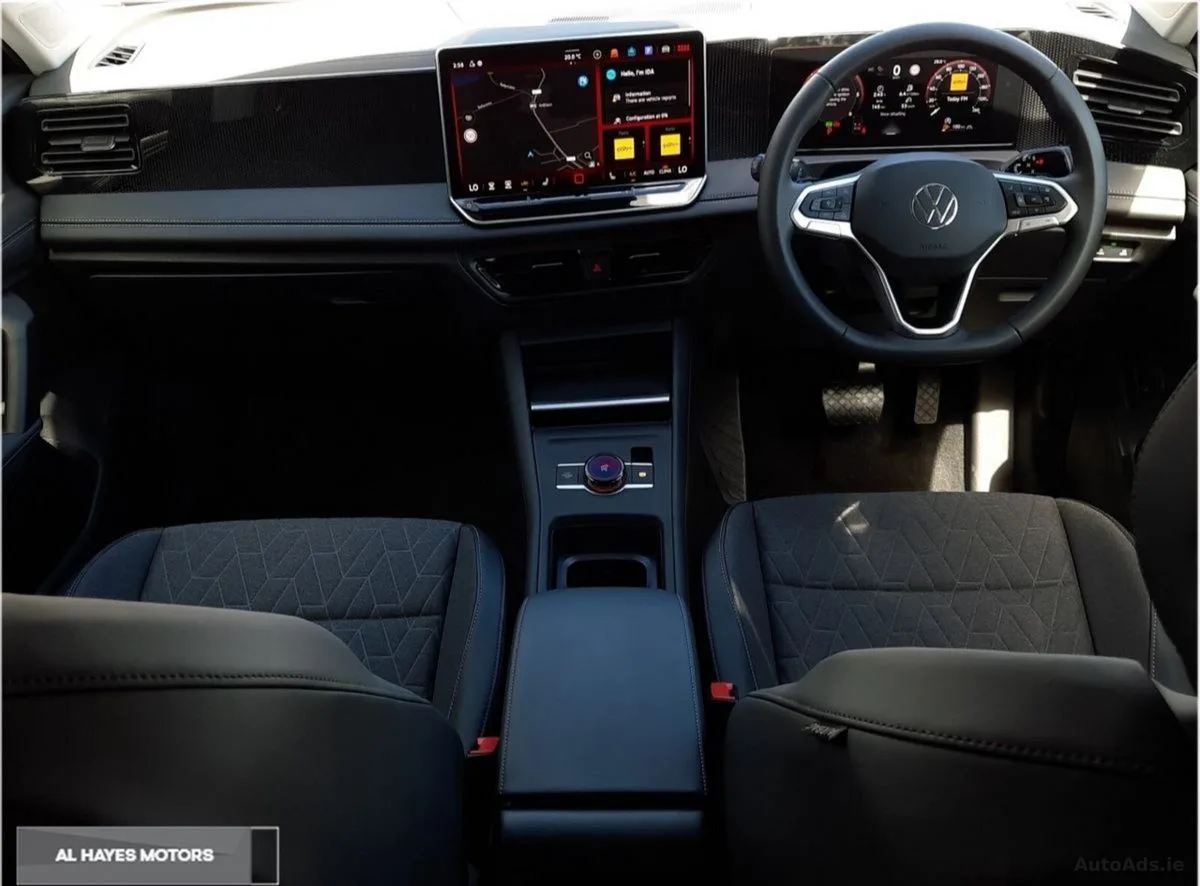 2026 Volkswagen Tiguan – photo 2