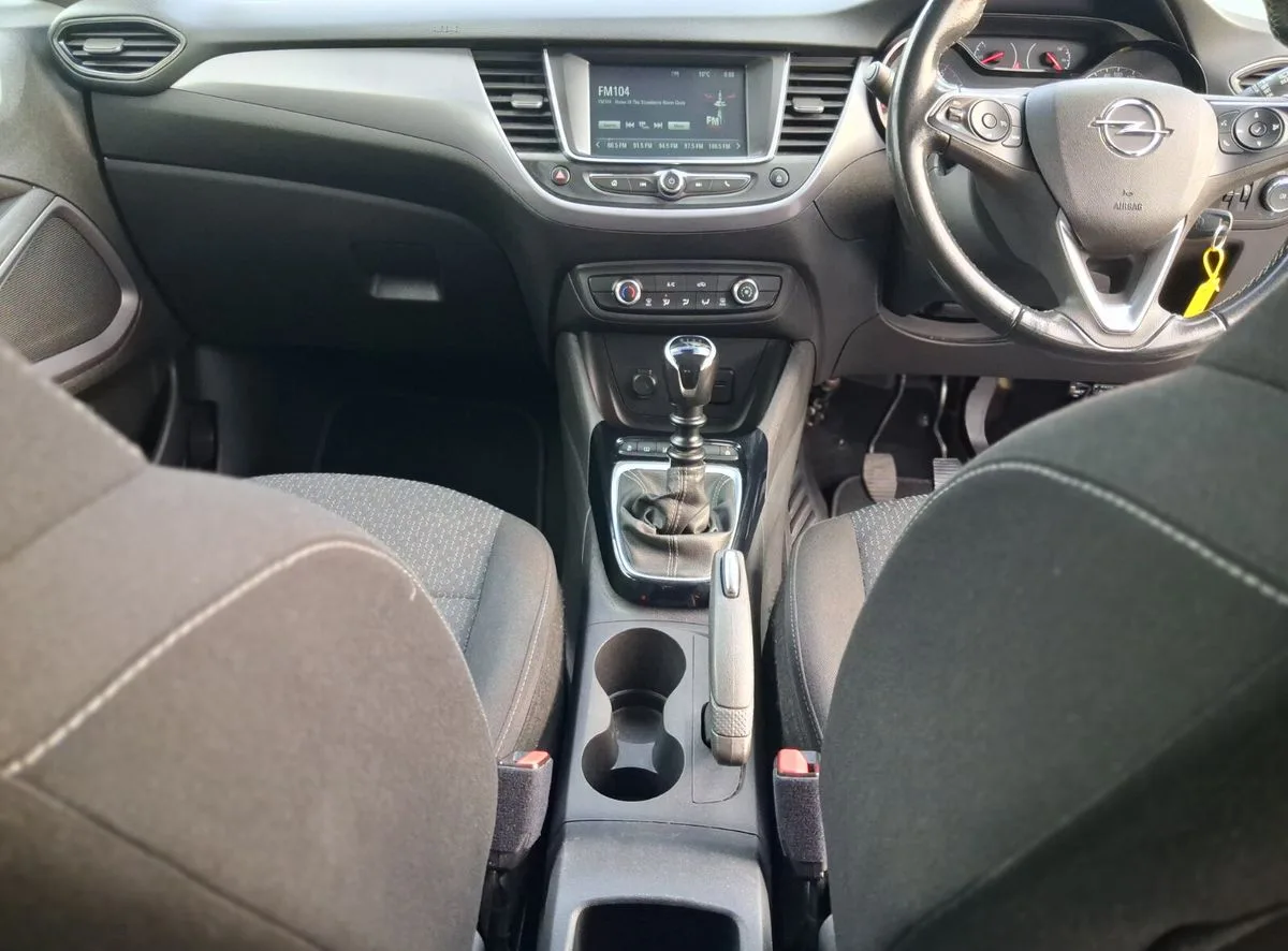 2022 Opel Crossland – photo 14