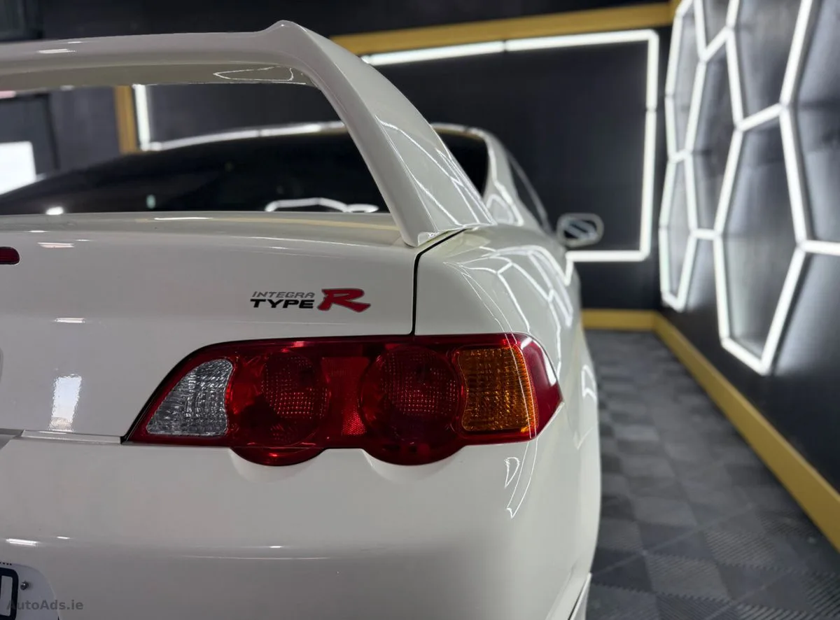 2004 Honda Integra – photo 13