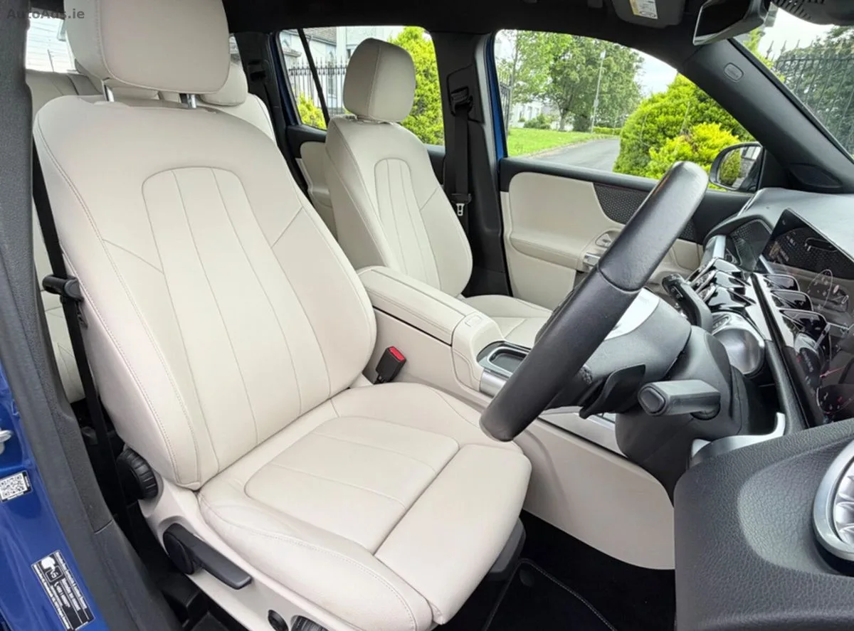2024 Mercedes-Benz GLB – photo 11