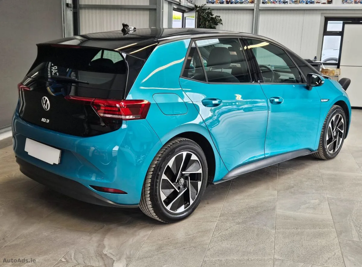 2022 Volkswagen ID.3 – photo 2