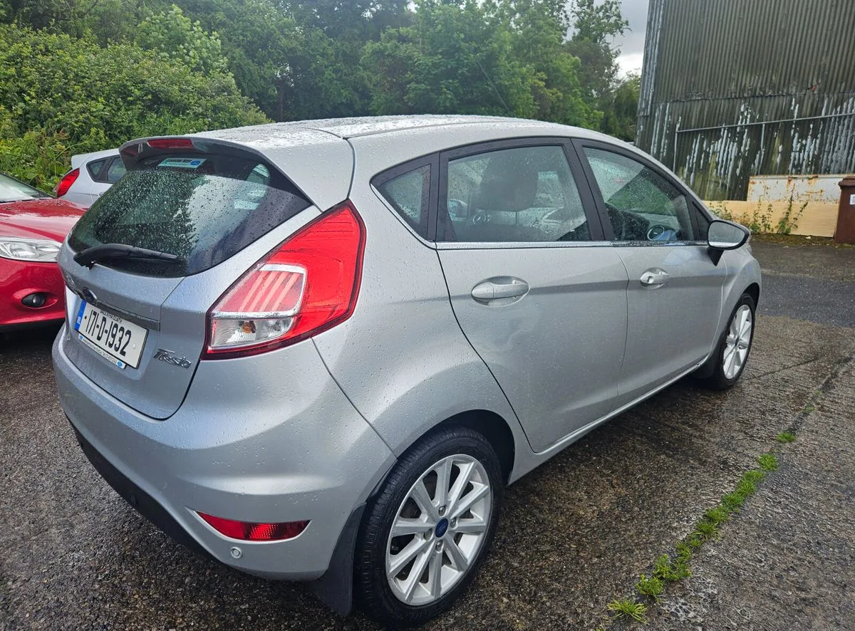 2017 Ford Fiesta – photo 4