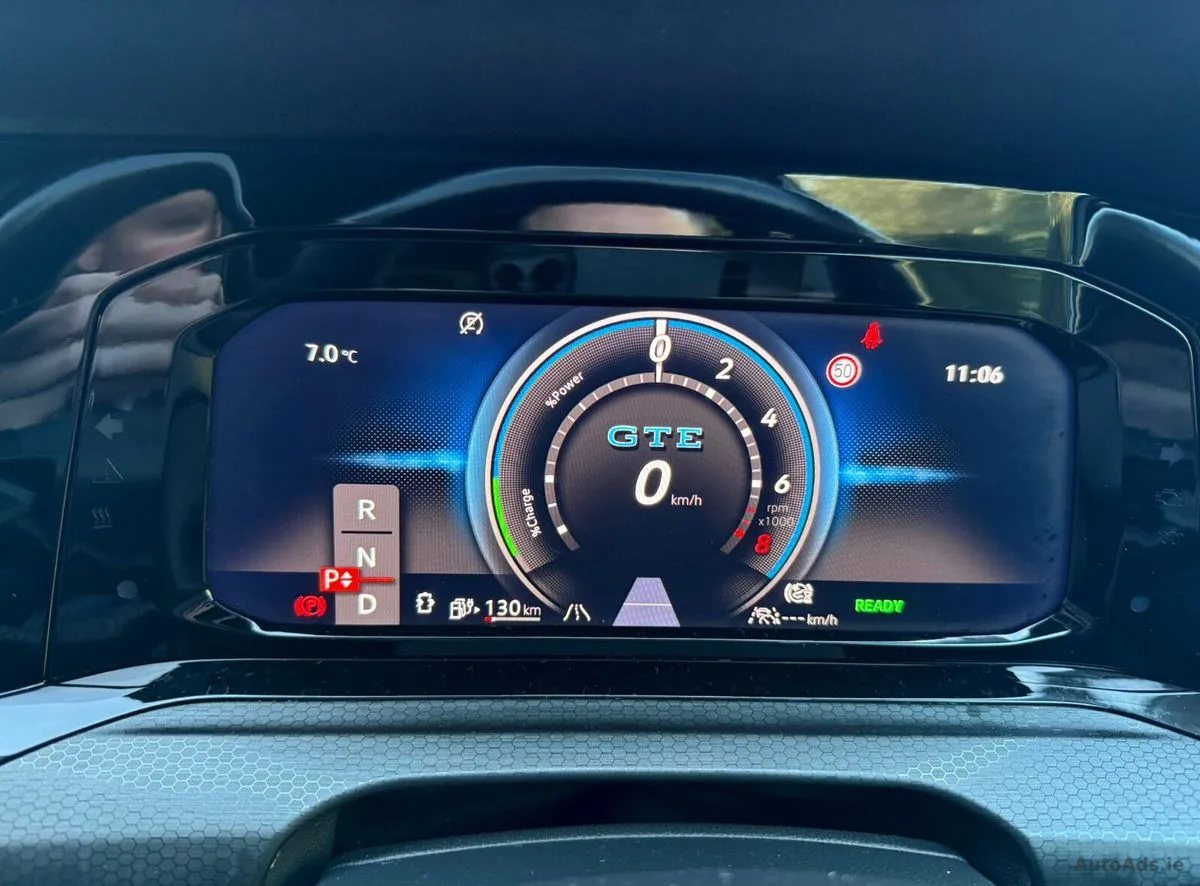 2022 Volkswagen Golf – photo 17