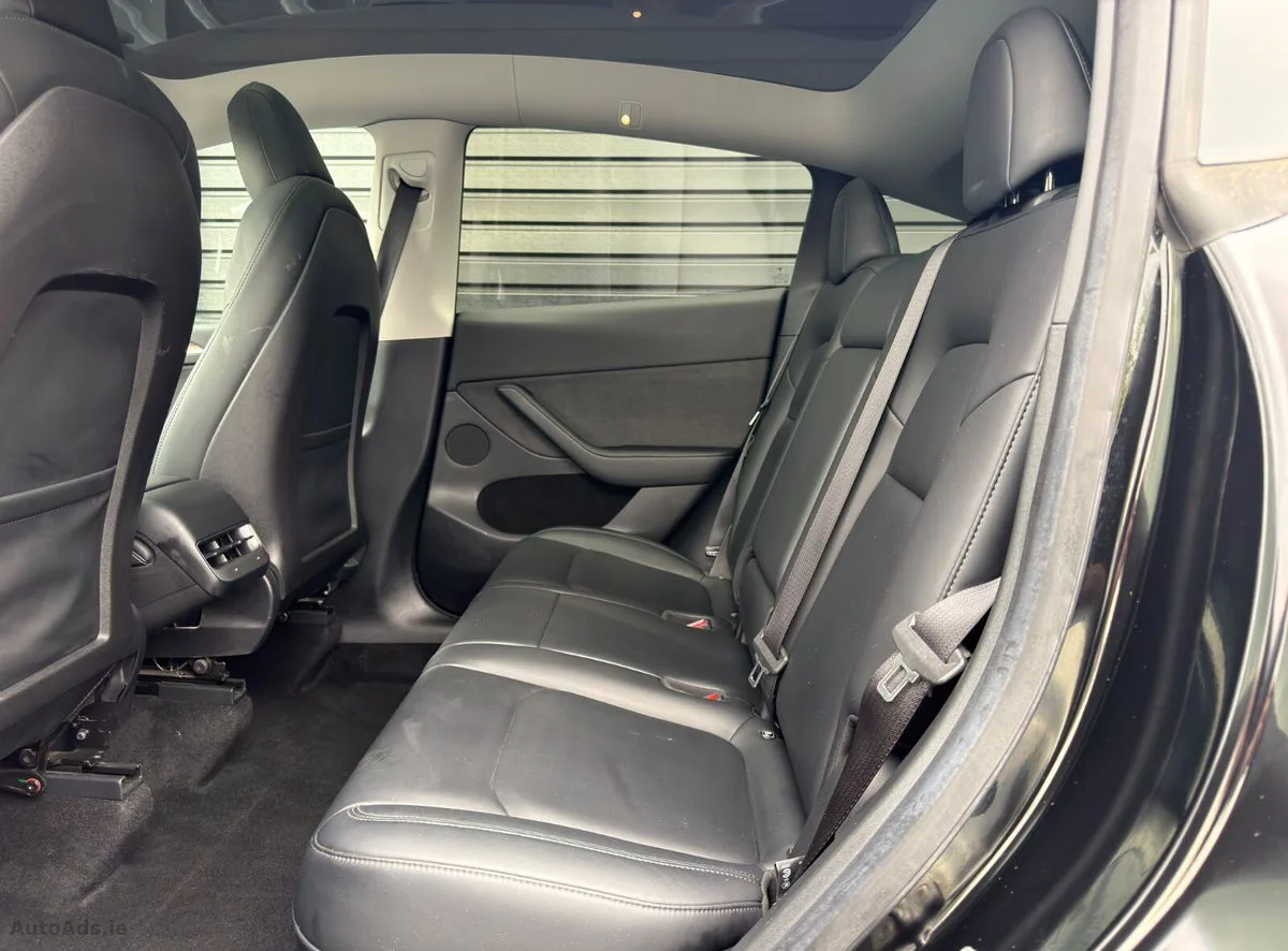 2022 Tesla Model Y – photo 14