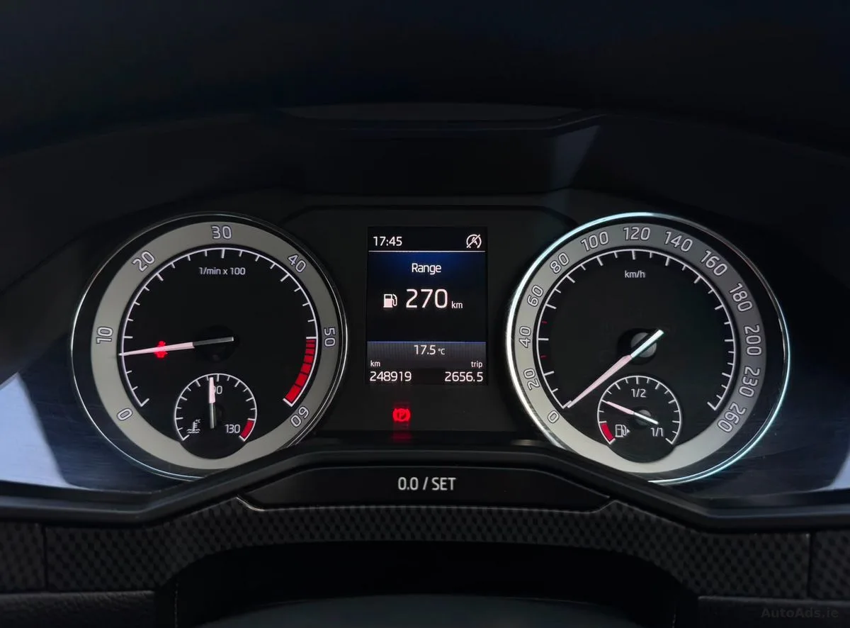 2018 Skoda Superb – photo 16