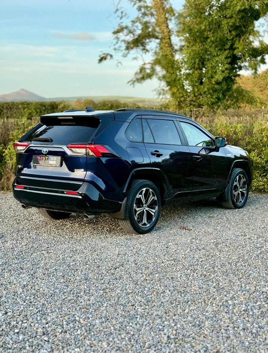 2022 Toyota RAV4 – photo 11