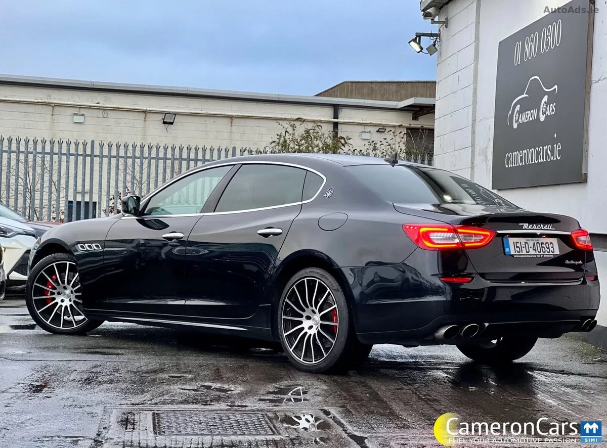 2015 Maserati Quattroporte – photo 2