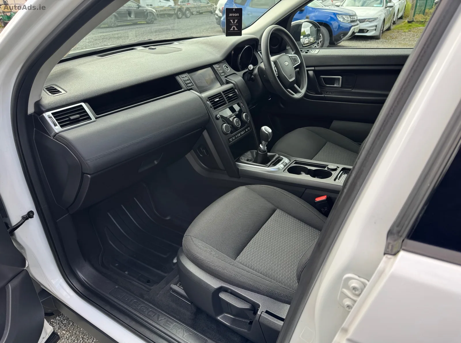 2017 Land Rover Discovery – photo 9
