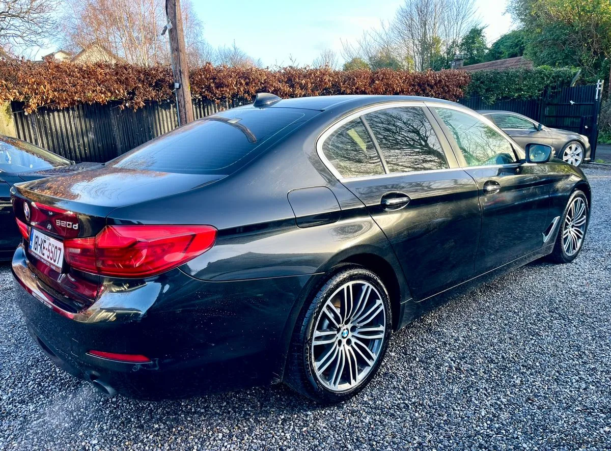 2018 BMW 5-Series – photo 4