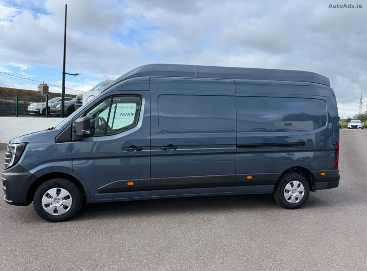 2026 Nissan Interstar – photo 4