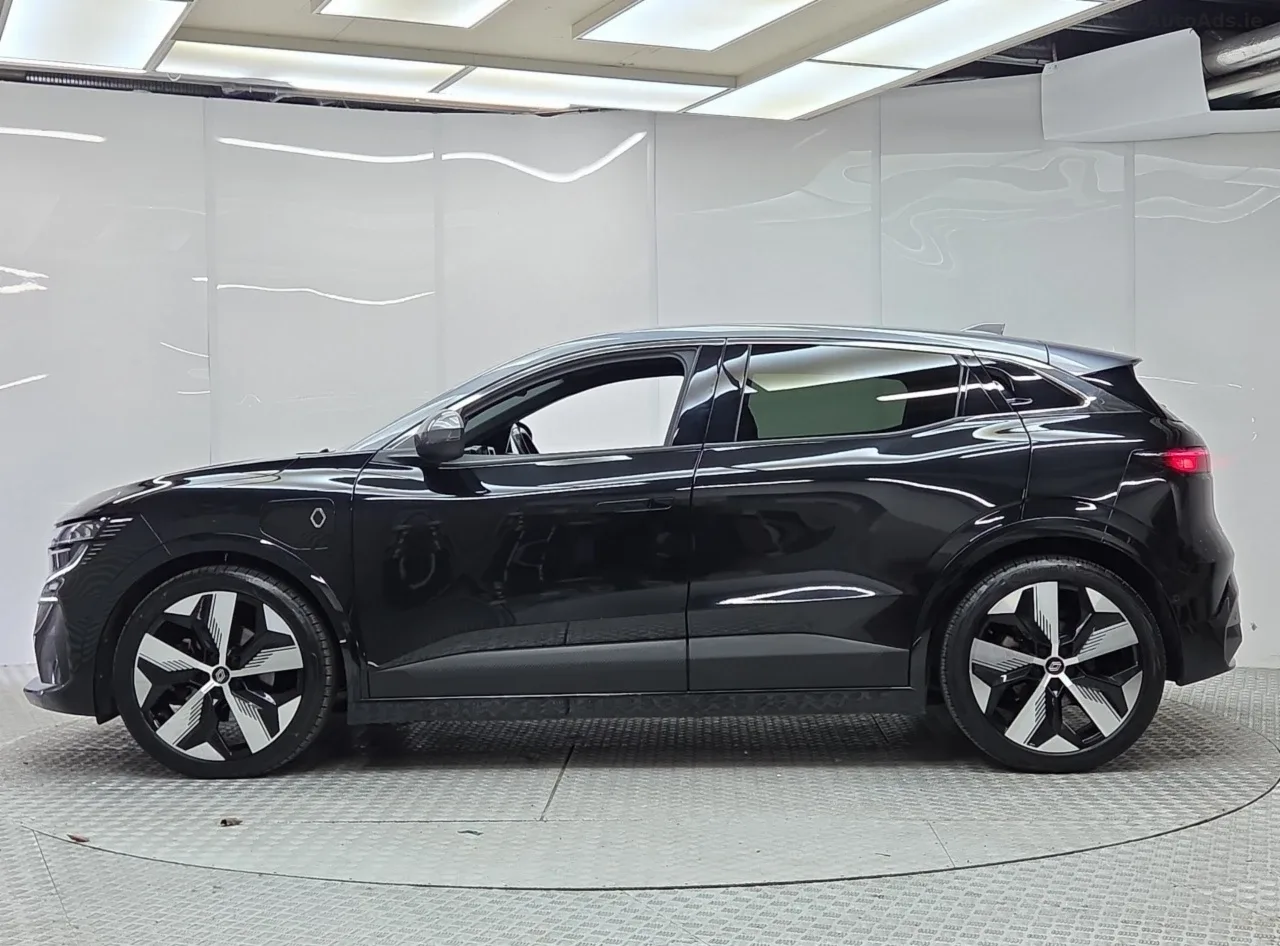 2023 Renault Megane E-Tech – photo 10