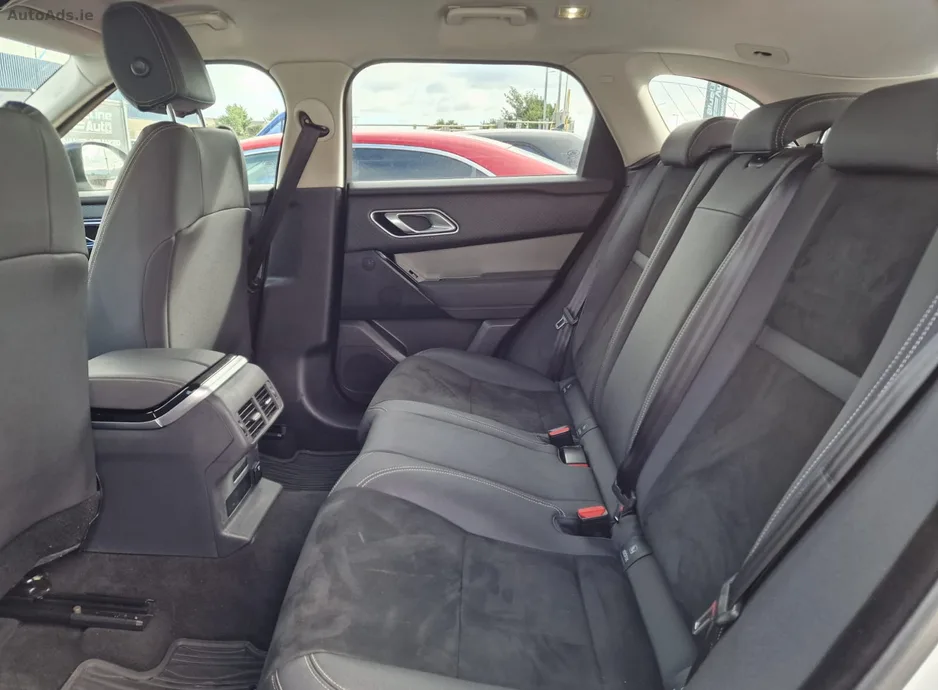 2018 Land Rover Range Rover Velar – photo 14