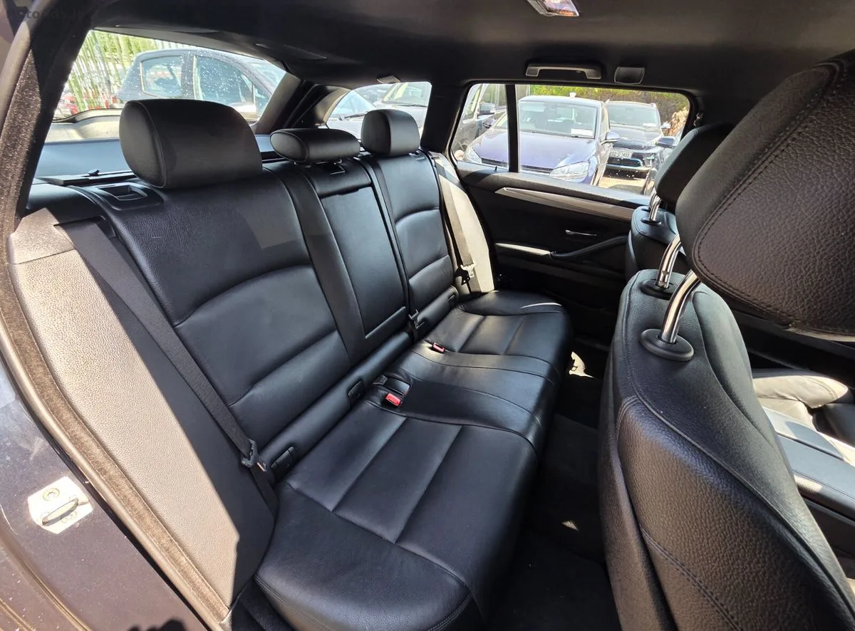 2017 BMW 5-Series – photo 12