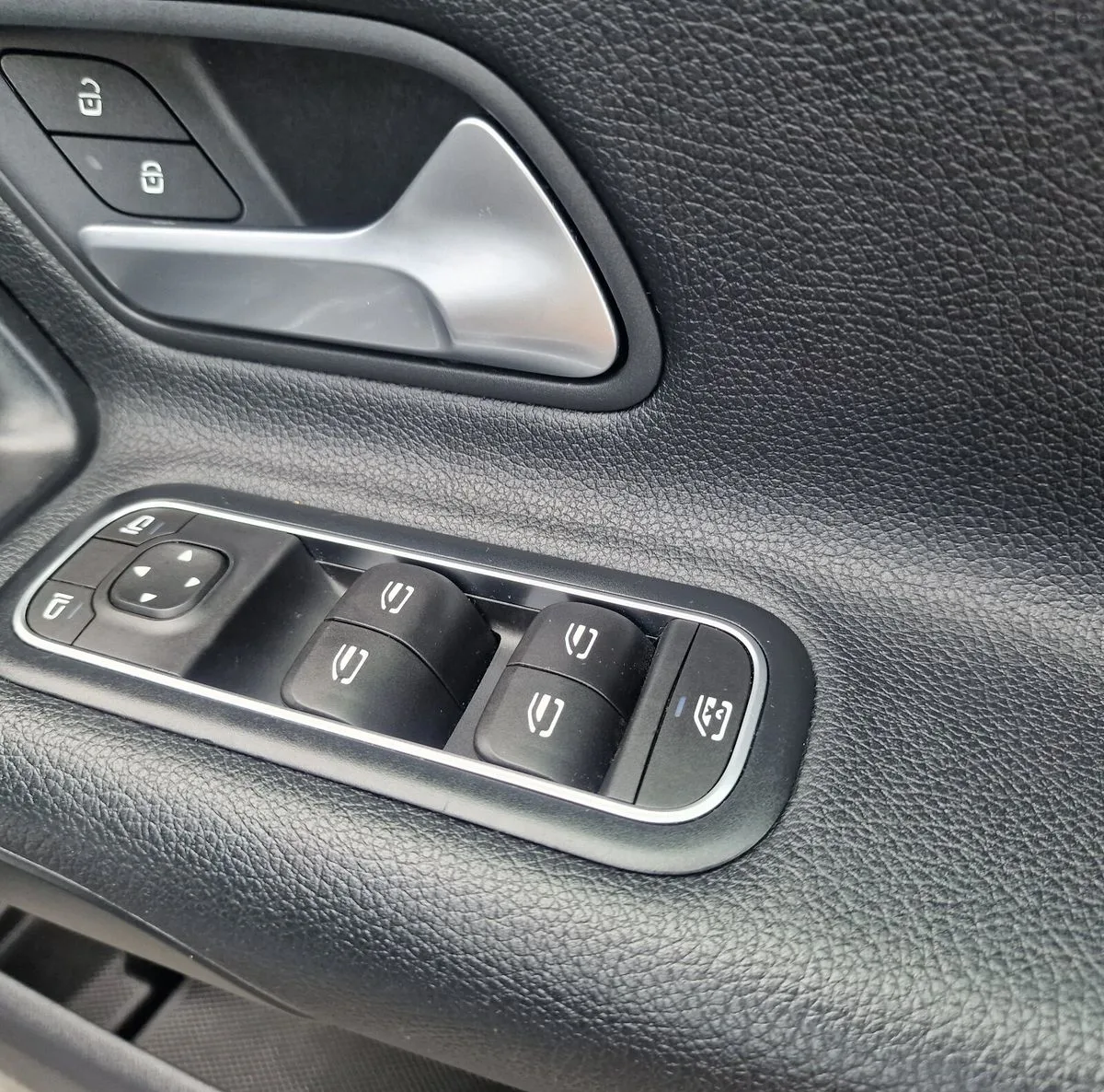 2020 Mercedes-Benz A-Class – photo 13